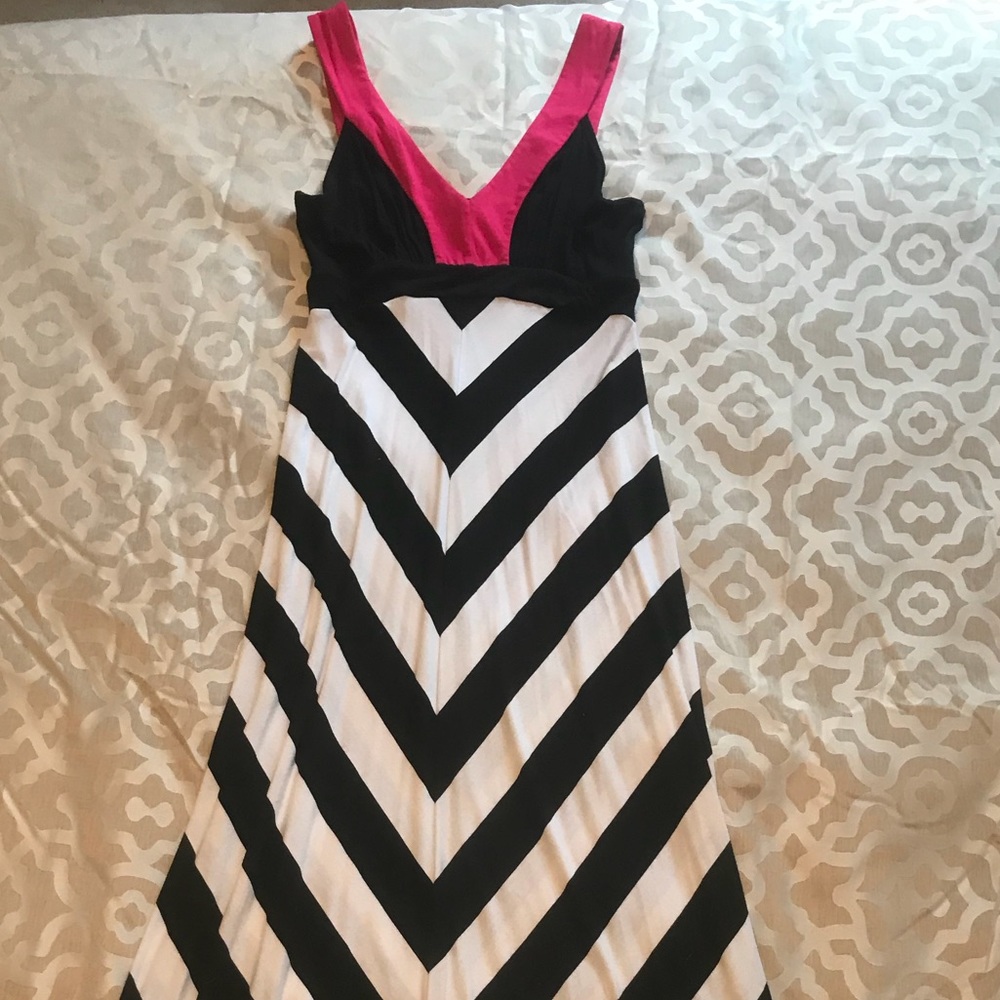 Karen by Karen Kane dress